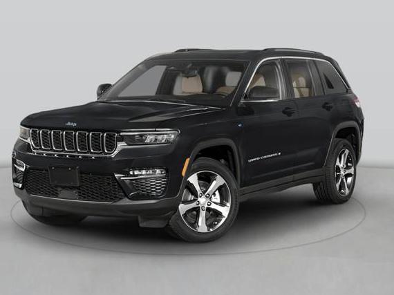 JEEP GRAND CHEROKEE 2023 1C4RJYB63PC623951 image